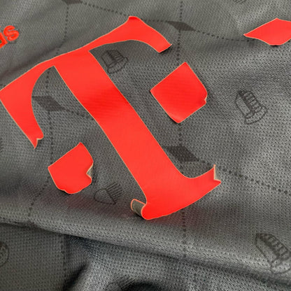 adidas | アディダス adidas ﾊﾞｲｴﾙﾝﾐｭﾝﾍﾝ22/23 ｻｰﾄﾞﾕﾆﾌｫｰﾑ【加古川店】