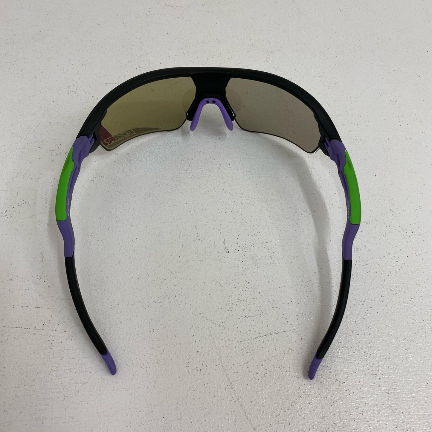 eShades × EVANGELION 初号機ﾓﾃﾞﾙ ゴルフサングラス 箱、ｹｰｽ有【加古川店】