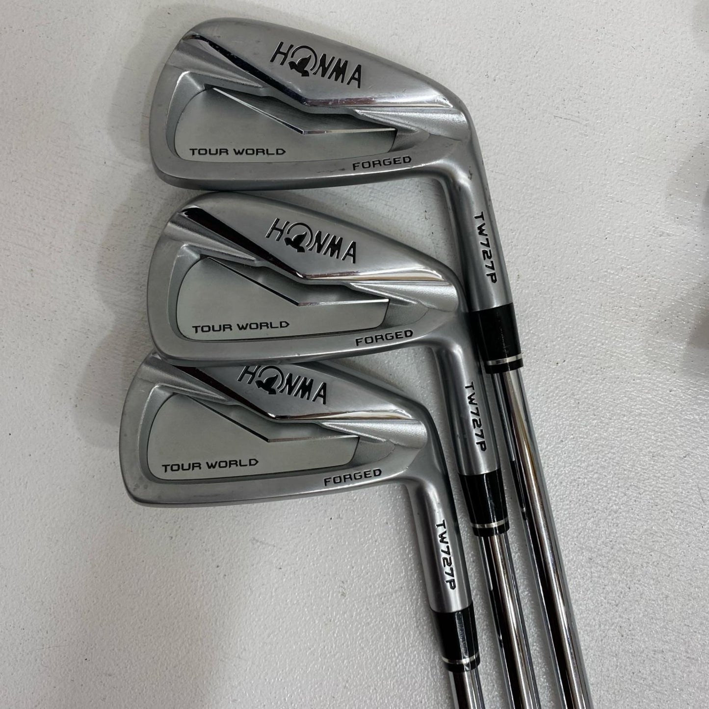 【ゴルフ用品】 HONMA | ホンマ HONMA アイアンセット TW727/757 ｱｲｱﾝ7本ｾｯﾄ ｺﾝﾎﾞ シャフト:MODUS3 TOUR105 フレックス:S 4~10【加古川店】