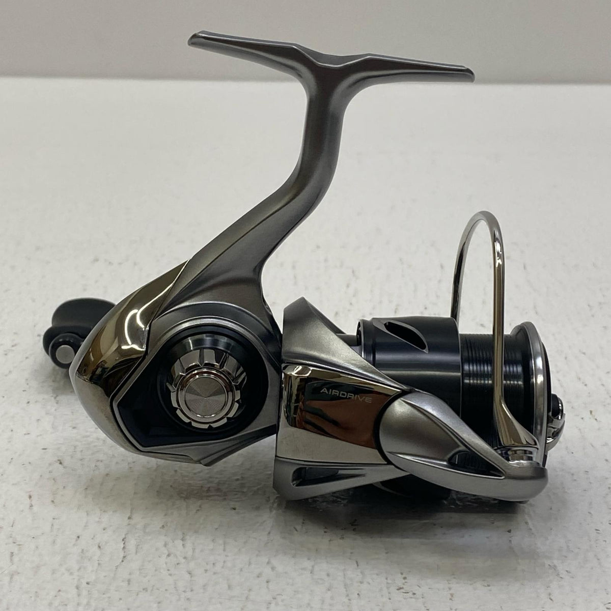 【フィッシング/釣り/釣具/リール】 【スピニングリール】Daiwa | ダイワ 25カルディアFCLT 2000S【加古川店】