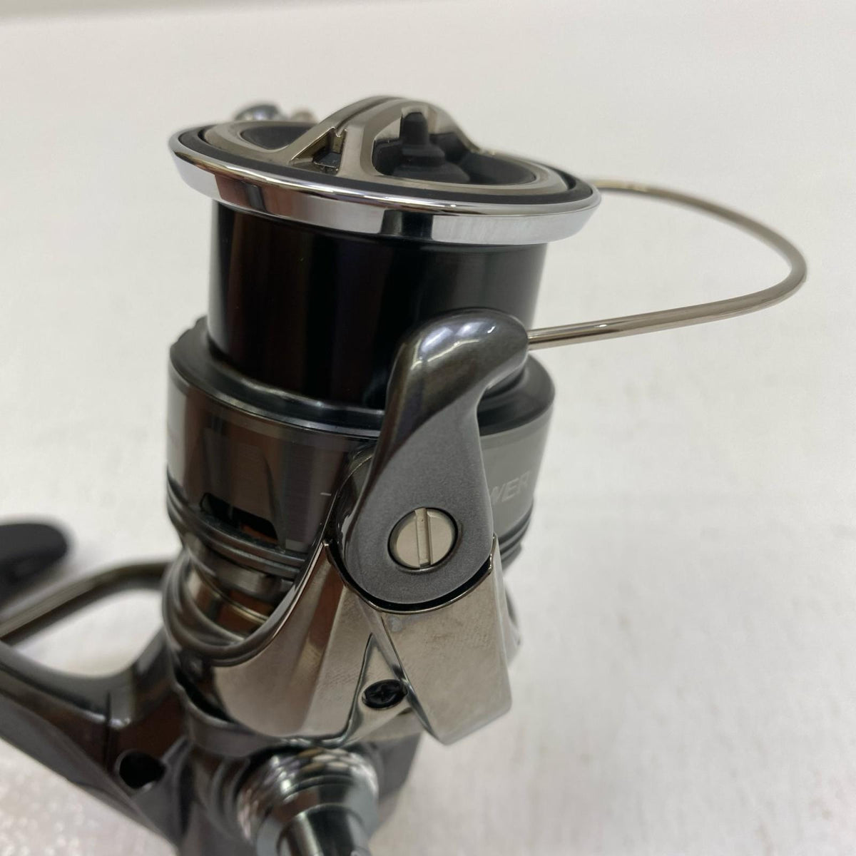 【フィッシング/釣り/釣具/リール】 【スピニングリール】SHIMANO | シマノ 24ツインパワー カスタムスタンド C3000MHG【加古川店】