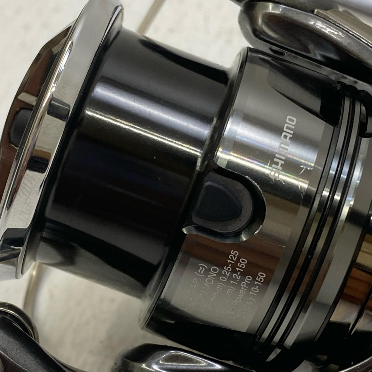 【フィッシング/釣り/釣具/リール】 【スピニングリール】SHIMANO | シマノ 24ツインパワー カスタムスタンド C3000MHG【加古川店】