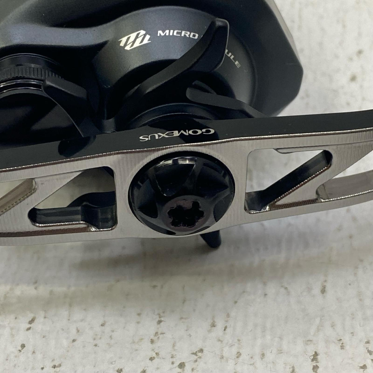 【フィッシング/釣り/釣具/リール】 【ベイトリール/右ハンドル】SHIMANO | シマノ 20エクスセンスDCSS カスタムハンドル(純正パーツ付き) XG【加古川店】