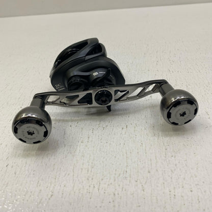 【フィッシング/釣り/釣具/リール】 【ベイトリール/右ハンドル】SHIMANO | シマノ 20エクスセンスDCSS カスタムハンドル(純正パーツ付き) XG【加古川店】