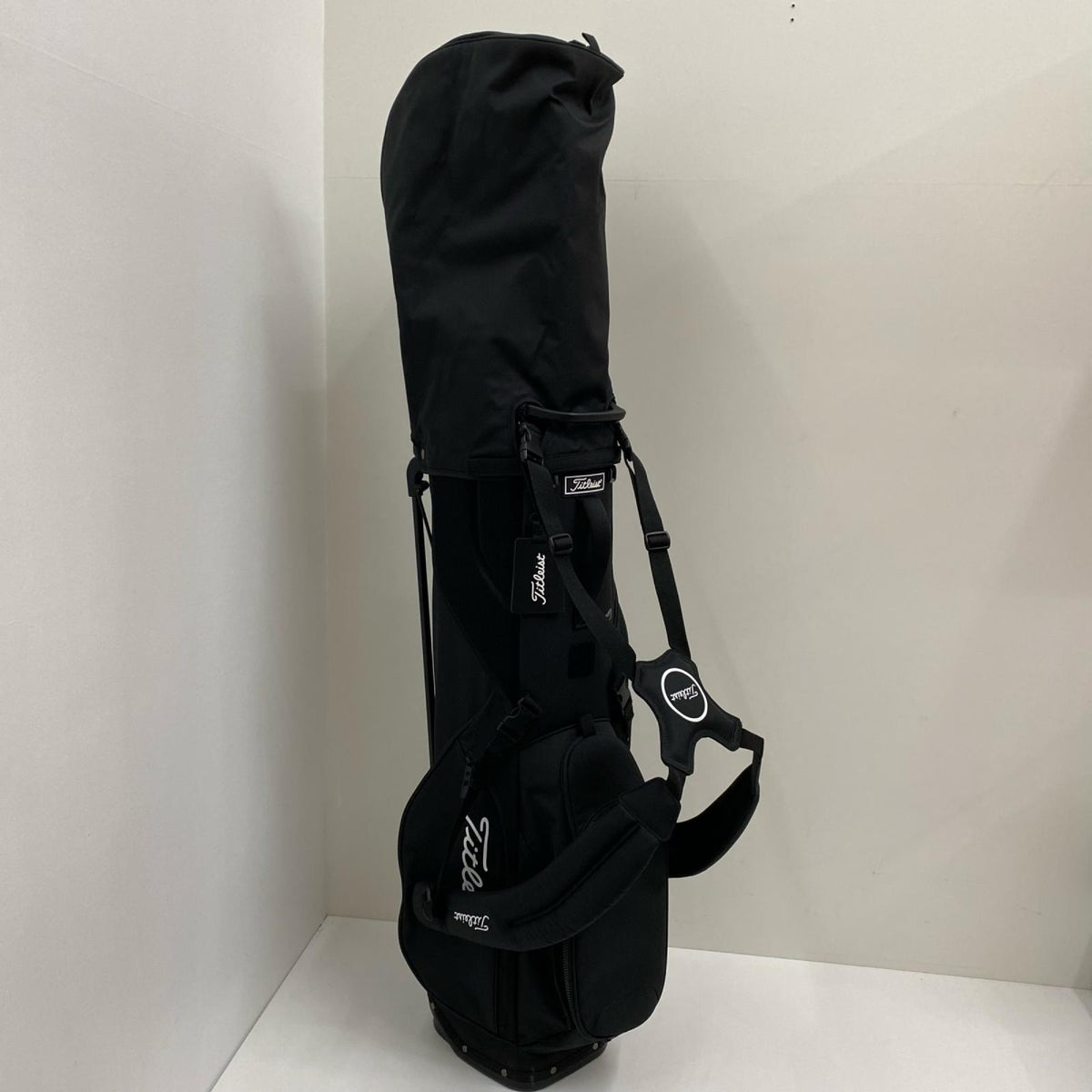 【ゴルフ用品】 Titleist | タイトリスト Titleist キャディバッグ TB26SX4A Players S4 ｽﾀﾝﾄﾞｷｬﾃﾞｨﾊﾞｯｸﾞ ﾌｰﾄﾞ付属(ﾎﾟｹｯﾄ中)【加古川店】