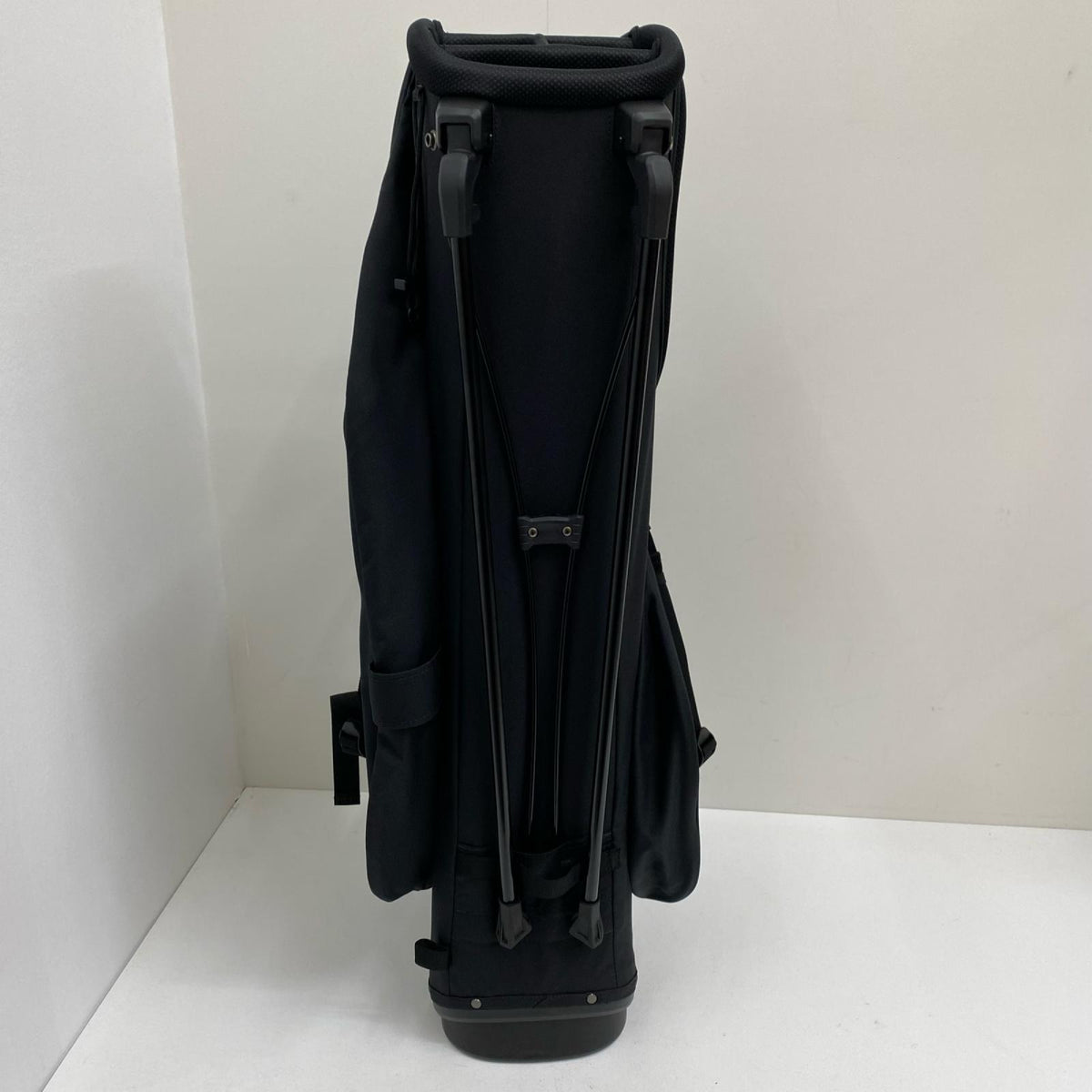 【ゴルフ用品】 Titleist | タイトリスト Titleist キャディバッグ TB26SX4A Players S4 ｽﾀﾝﾄﾞｷｬﾃﾞｨﾊﾞｯｸﾞ ﾌｰﾄﾞ付属(ﾎﾟｹｯﾄ中)【加古川店】