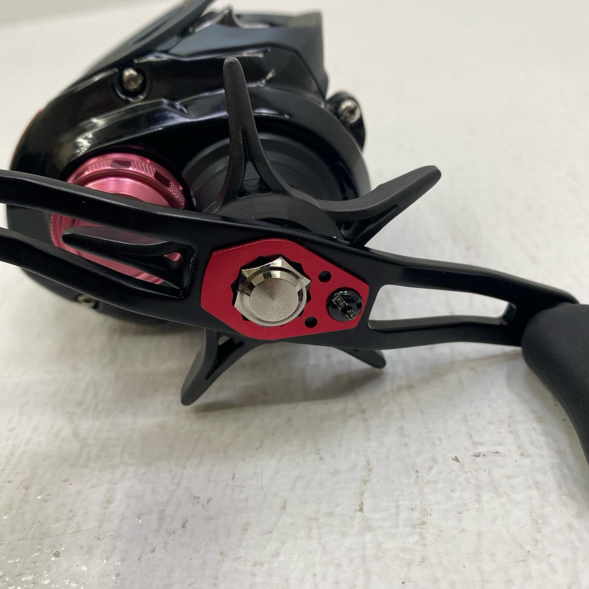 【フィッシング/釣り/釣具/リール】 【ベイトリール/右ハンドル】Daiwa | ダイワ キャタリナTW 100P-RM【加古川店】