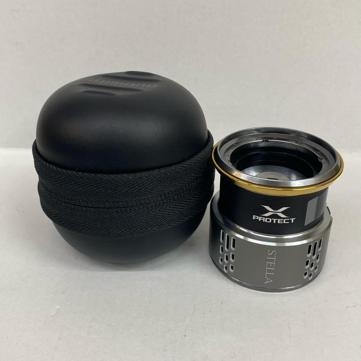 【フィッシング/釣り/釣具/リール】SHIMANO | シマノ 18 ステラ 2500S 純正スプール ケース付【加古川店】