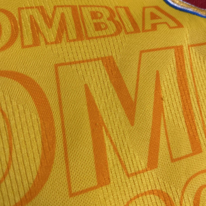 UMBRO 90s ｺﾛﾝﾋﾞｱ代表 ｹﾞｰﾑｼｬﾂ size:M【加古川店】