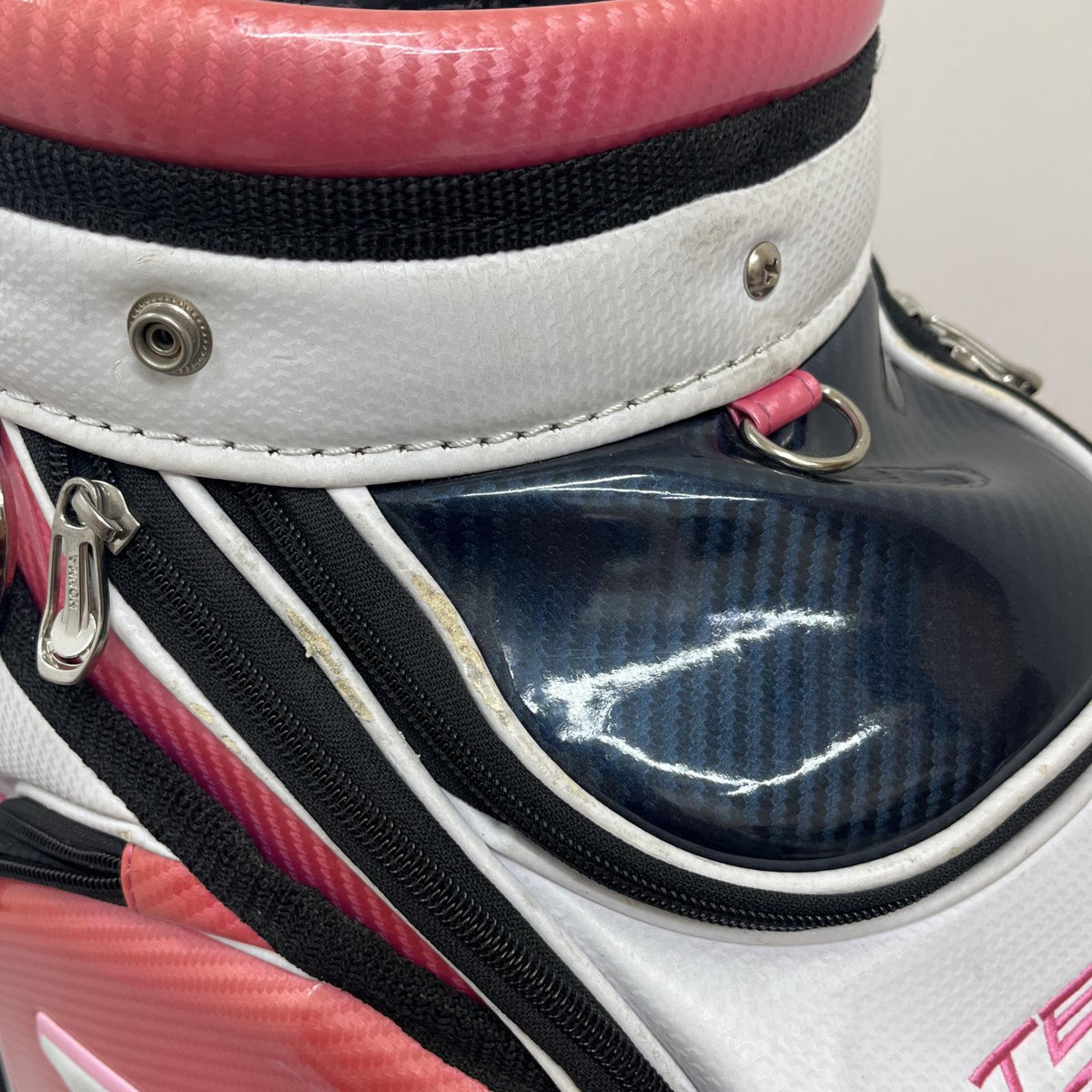 【ゴルフ用品】 HONMA | ホンマ HONMA キャディバッグ CB-1801 TOUR WORLD(2018) ﾌｰﾄﾞ有(ﾎﾟｹｯﾄ中) ﾀﾞﾒｰｼﾞあり【加古川店】