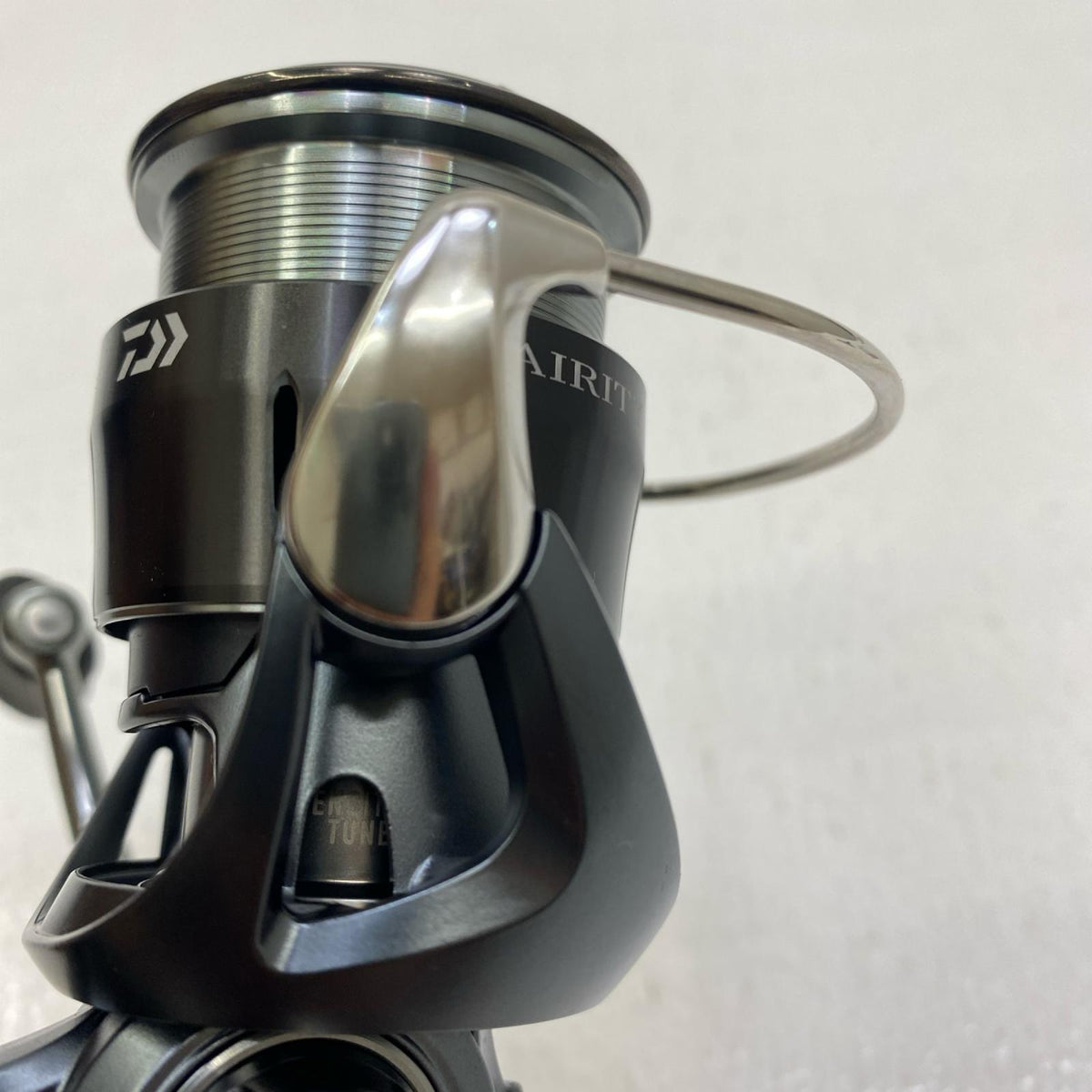 【フィッシング/釣り/釣具/リール】 【スピニングリール】Daiwa | ダイワ 23エアリティSTSF 2500SSHQD【加古川店】
