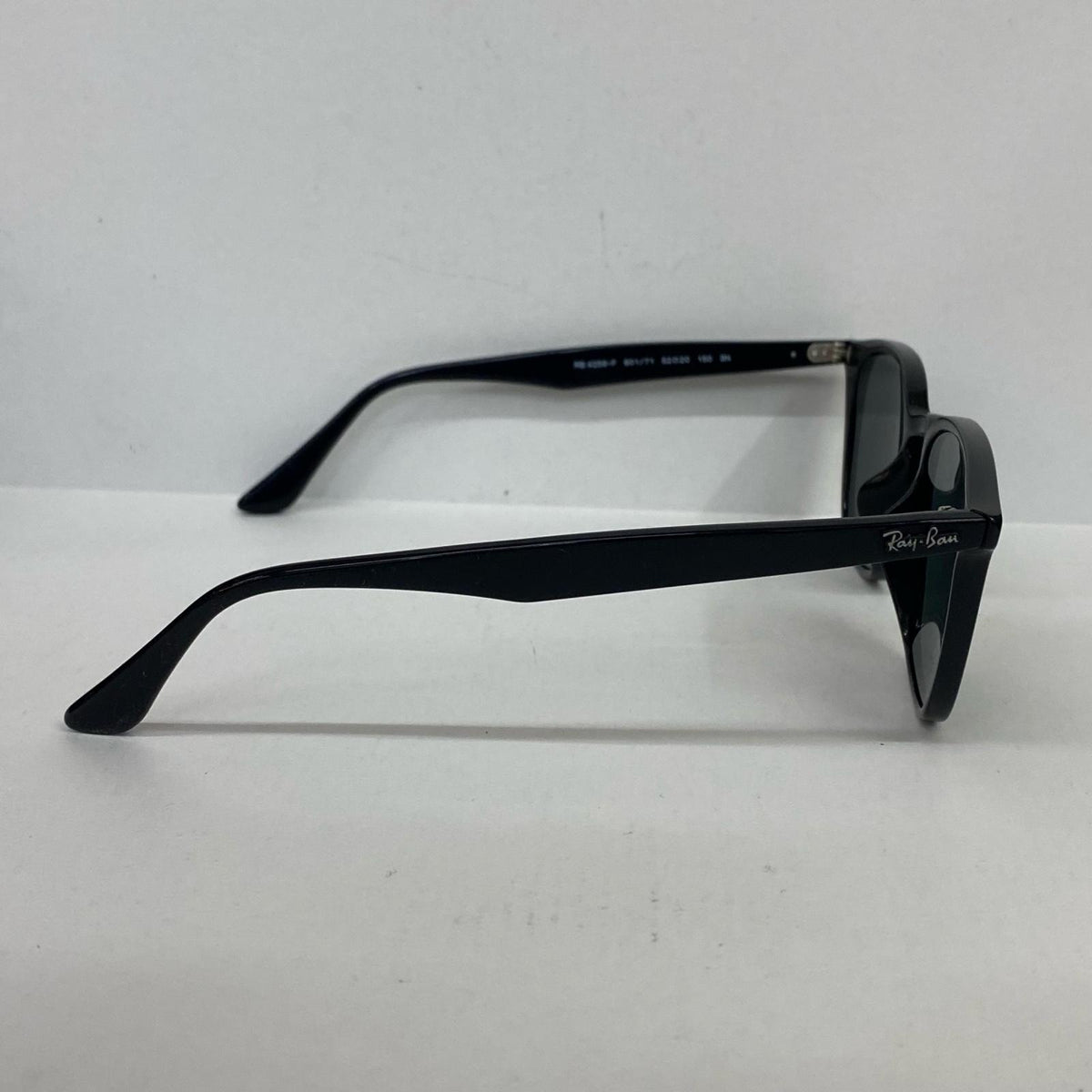 RAY BAN | レイバン 52⬜︎20 150 サングラス RB4258-F【加古川店】