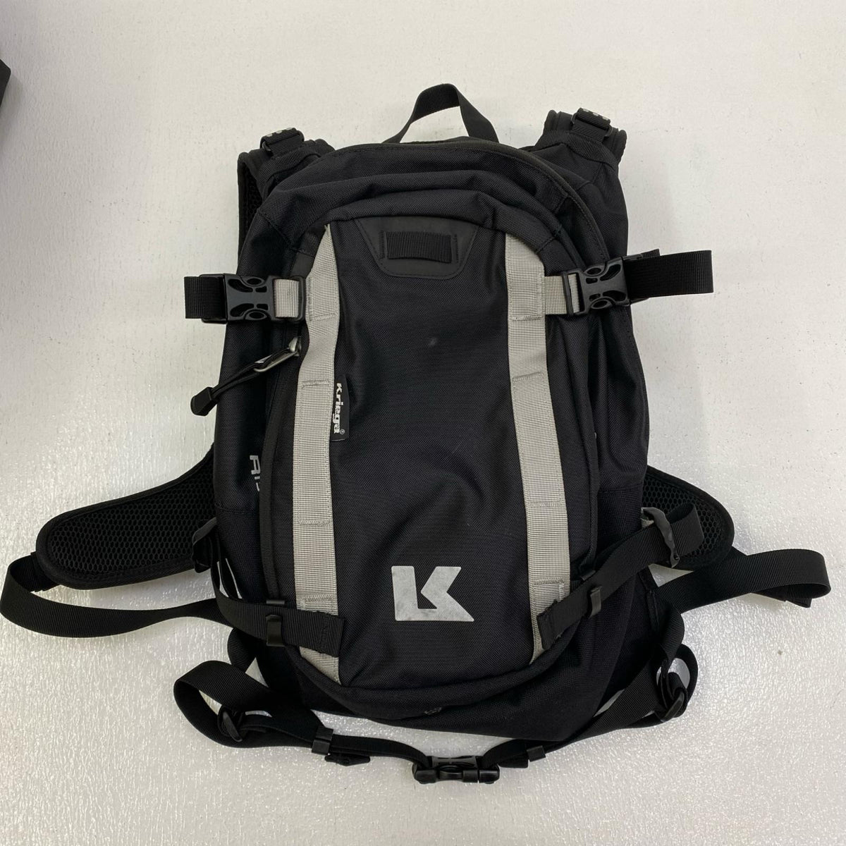 Kriega R15 ﾊﾞｯｸﾊﾟｯｸ 約42×28×15cm【加古川店】