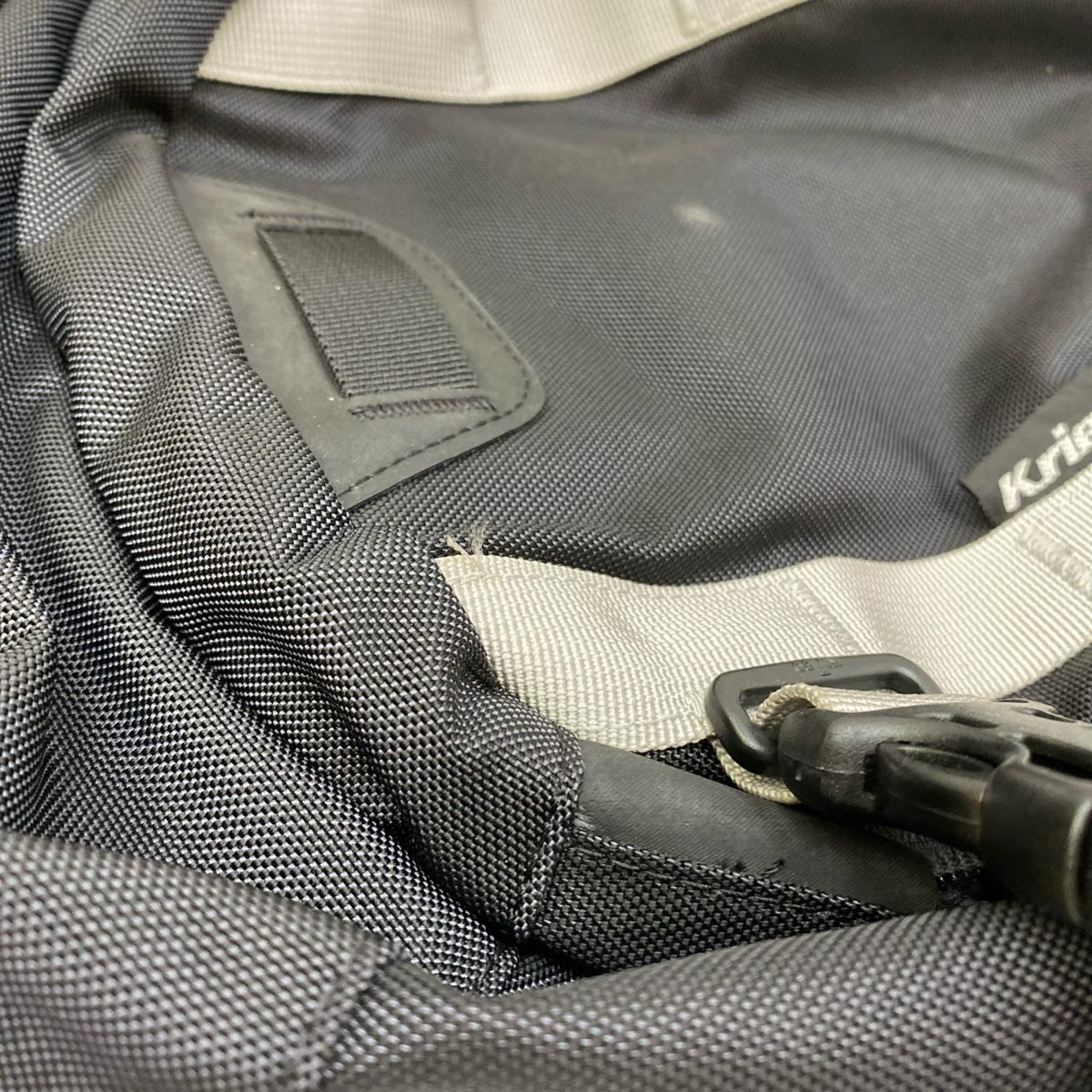 Kriega R15 ﾊﾞｯｸﾊﾟｯｸ 約42×28×15cm【加古川店】