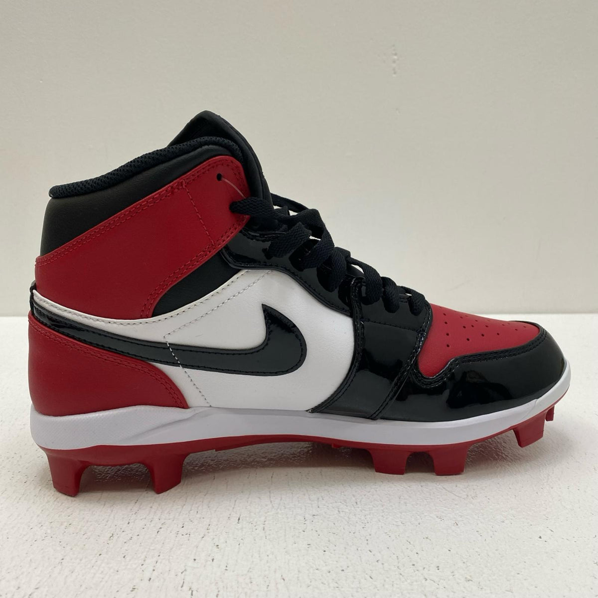 【フィッシング/釣り/釣具/その他釣具】NIKE | ナイキ NIKE スパイクシューズ AV5354-600 JORDAN1 RETRO MCS ｽﾊﾟｲｸ【加古川店】