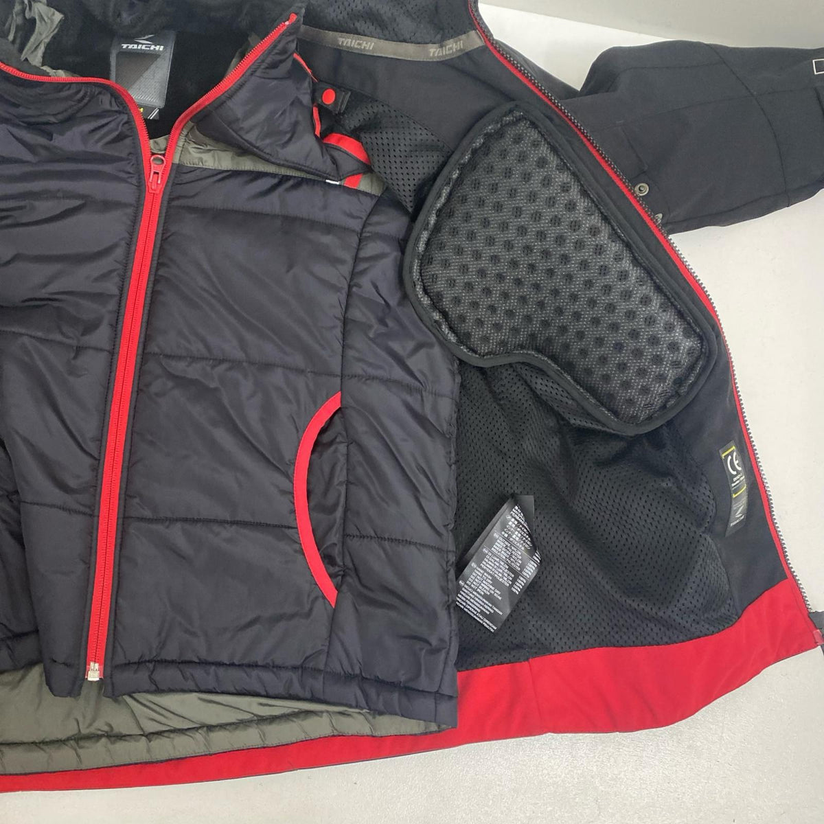 RS TAICHI RSJ710 ﾚｰｻｰｵｰﾙｼｰｽﾞﾝｼﾞｬｹｯﾄ size:M タイチ【加古川店】