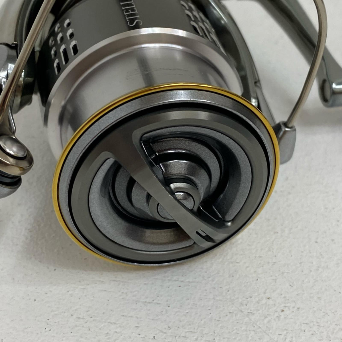 【フィッシング/釣り/釣具/リール】 【スピニングリール】SHIMANO | シマノ 18ステラ C3000SDHHG【加古川店】