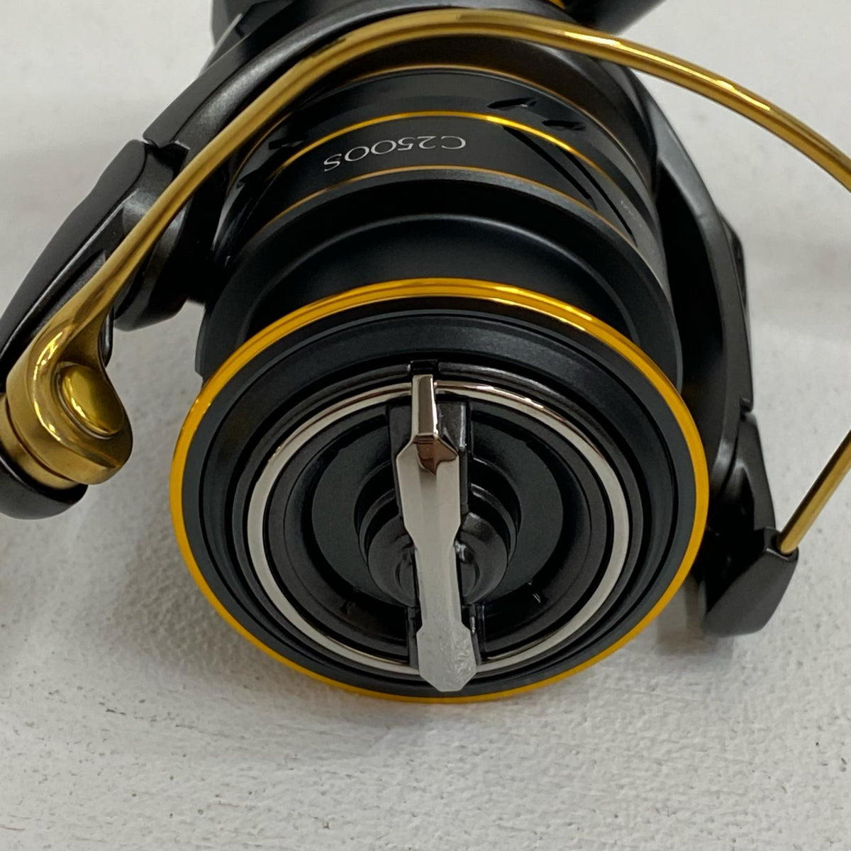 【フィッシング/釣り/釣具/リール】 【スピニングリール】SHIMANO | シマノ 21ソアレXR C2500S【加古川店】