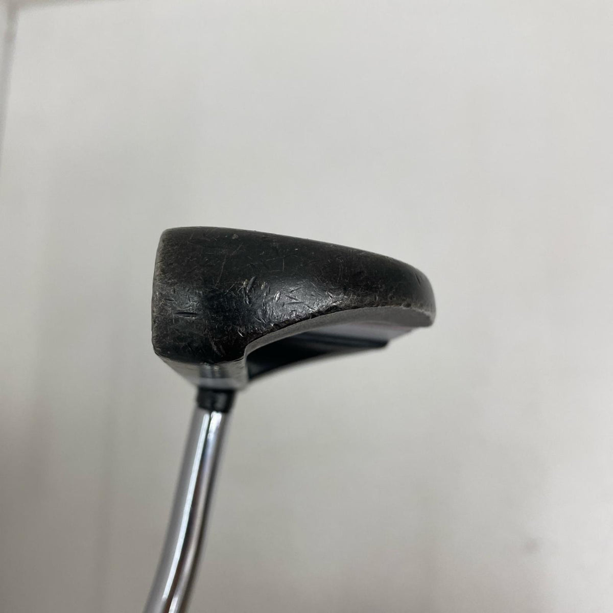 【ゴルフ用品】 ODYSSEY | オデッセイ ODYSSEY パター O-WORKS(2018) シャフト:G3764 ﾍｯﾄﾞｶﾊﾞｰ付属(ﾀﾞﾒｰｼﾞあり) 約31ｲﾝﾁ【加古川店】