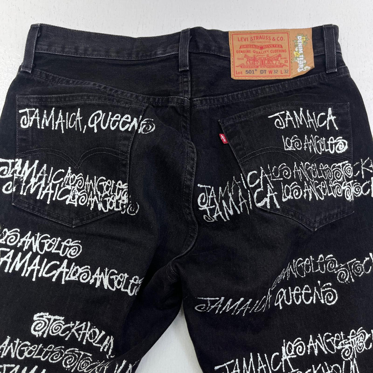 DENIM TEARS xStussy xOur Legacy xLevi’s デニムパンツ a1592-003 ブラック サイズ：32【加古川店】