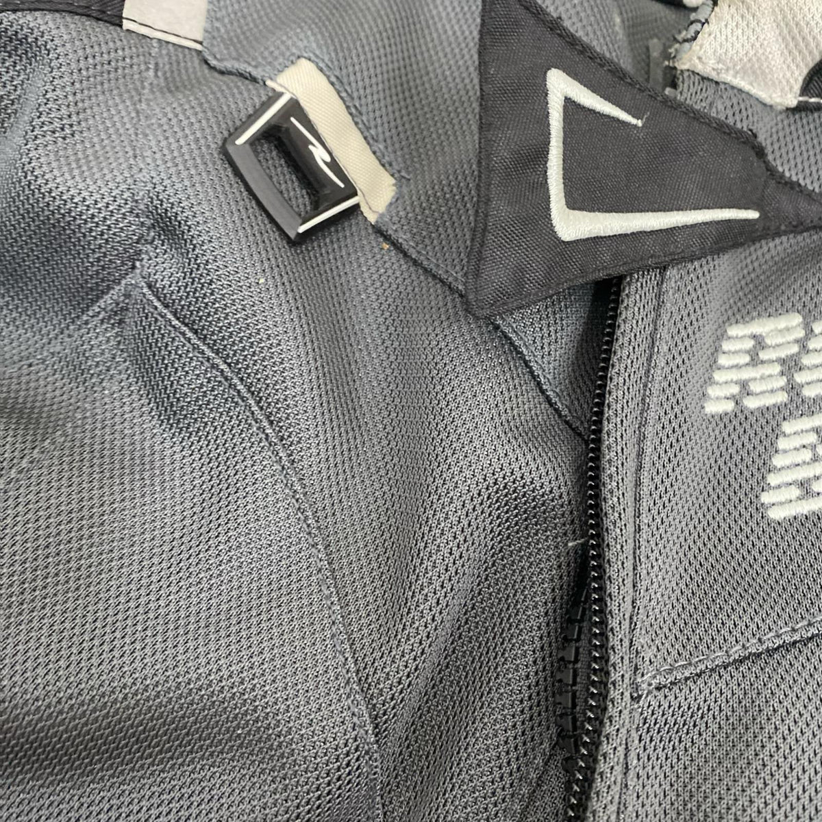 ラフアンドロード RR7035 ROUGH&ROAD ｴｱﾒｯｼｭｼﾞｬｹｯﾄ size:L【加古川店】