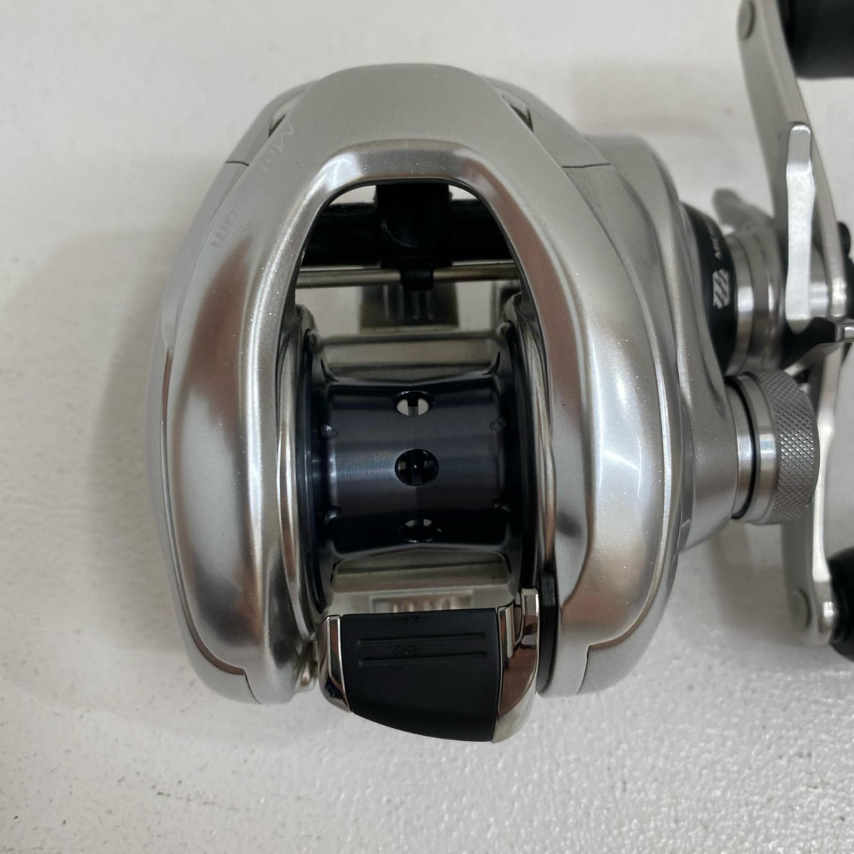 【フィッシング/釣り/釣具/リール】 【ベイトリール/右ハンドル】SHIMANO | シマノ 16メタニウムMGL HG【加古川店】