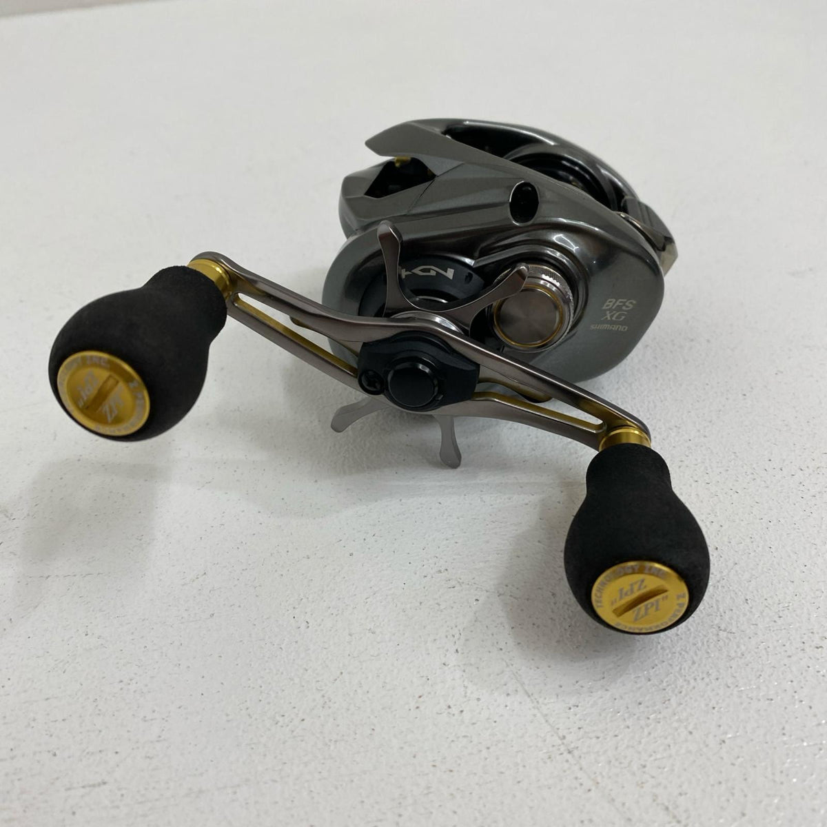 【フィッシング/釣り/釣具/リール】 【ベイトリール/左ハンドル】SHIMANO | シマノ 16アルデバランBFS カスタムノブ XGLH【加古川店】