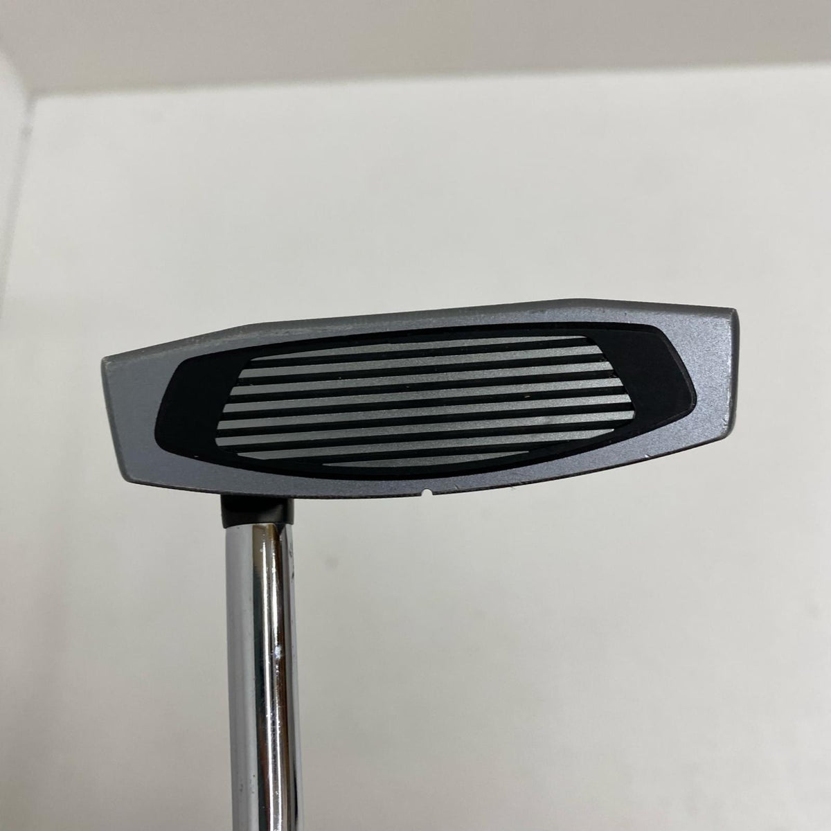 【ゴルフ用品】 TaylorMade | テーラーメイド TaylorMade パター Spider GT SILVER(2022) ｽﾓｰﾙｽﾗﾝﾄ ﾍｯﾄﾞｶﾊﾞｰ付属 約33ｲﾝﾁ【加古川店】