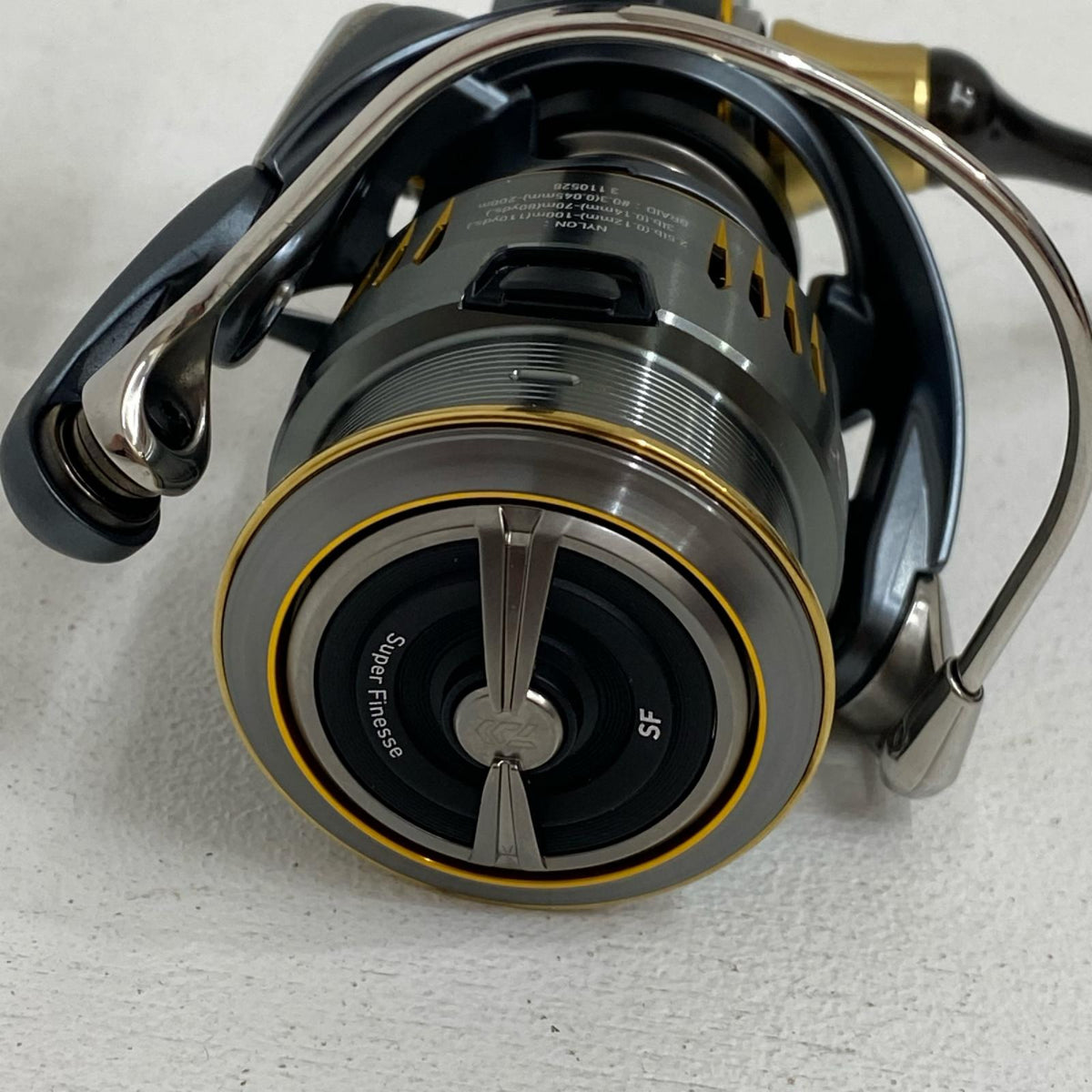【フィッシング/釣り/釣具/リール】 【スピニングリール】Daiwa | ダイワ 23エアリティSF カスタム品 2000SS-P【加古川店】