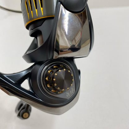 【フィッシング/釣り/釣具/リール】 【スピニングリール】Daiwa | ダイワ 23エアリティSF カスタム品 2000SS-P【加古川店】