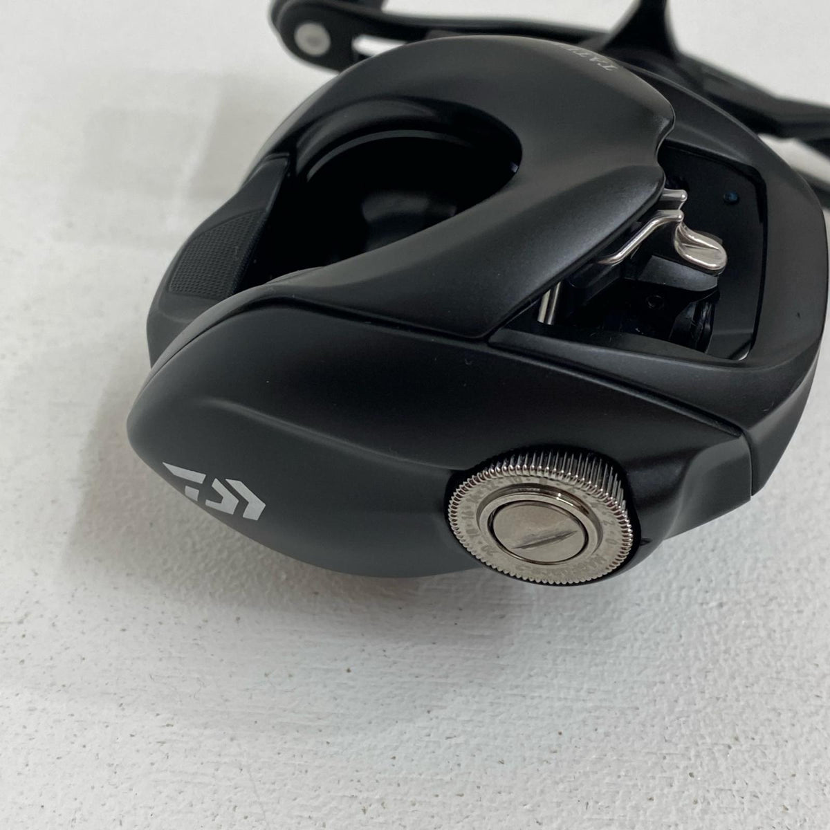 【フィッシング/釣り/釣具/リール】 【ベイトリール/左ハンドル】Daiwa | ダイワ 24タトゥーラTW 100HL【加古川店】