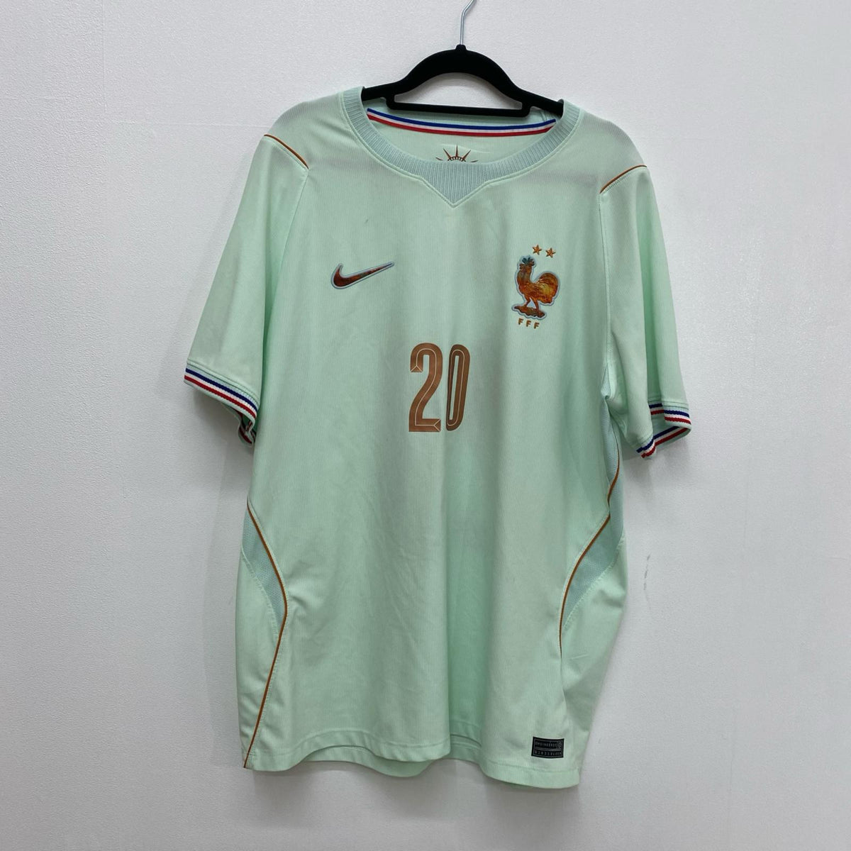 NIKE | ナイキ NIKE ﾌﾗﾝｽ代表 ｱｳｪｲﾕﾆﾌｫｰﾑ 2026 #20 デジレ・ドゥエ選手【加古川店】