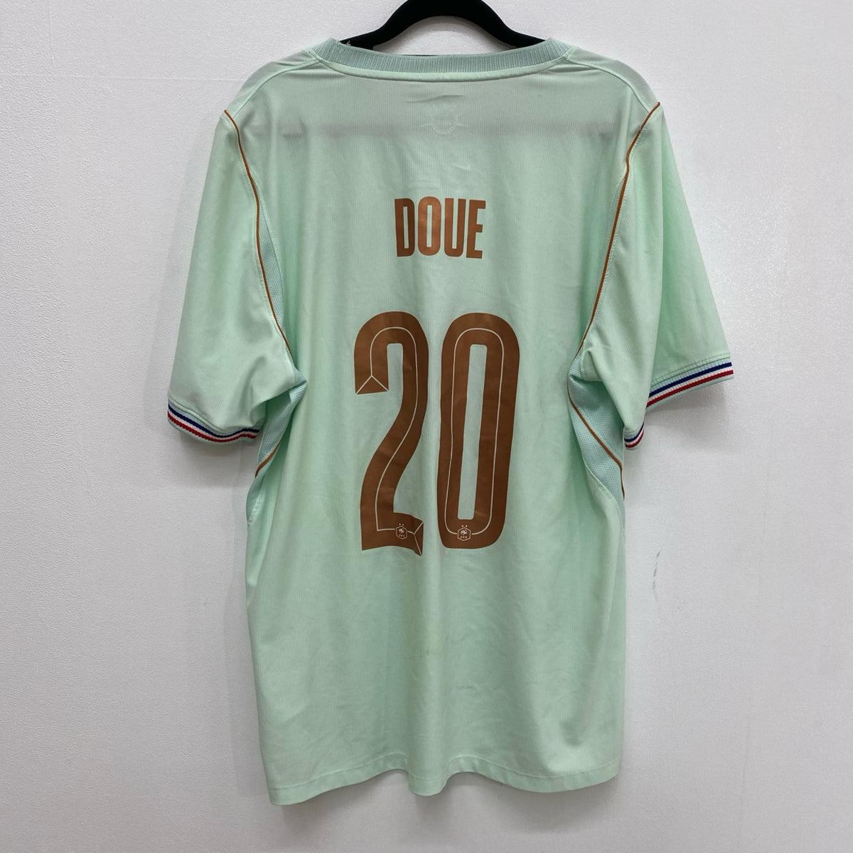 NIKE | ナイキ NIKE ﾌﾗﾝｽ代表 ｱｳｪｲﾕﾆﾌｫｰﾑ 2026 #20 デジレ・ドゥエ選手【加古川店】