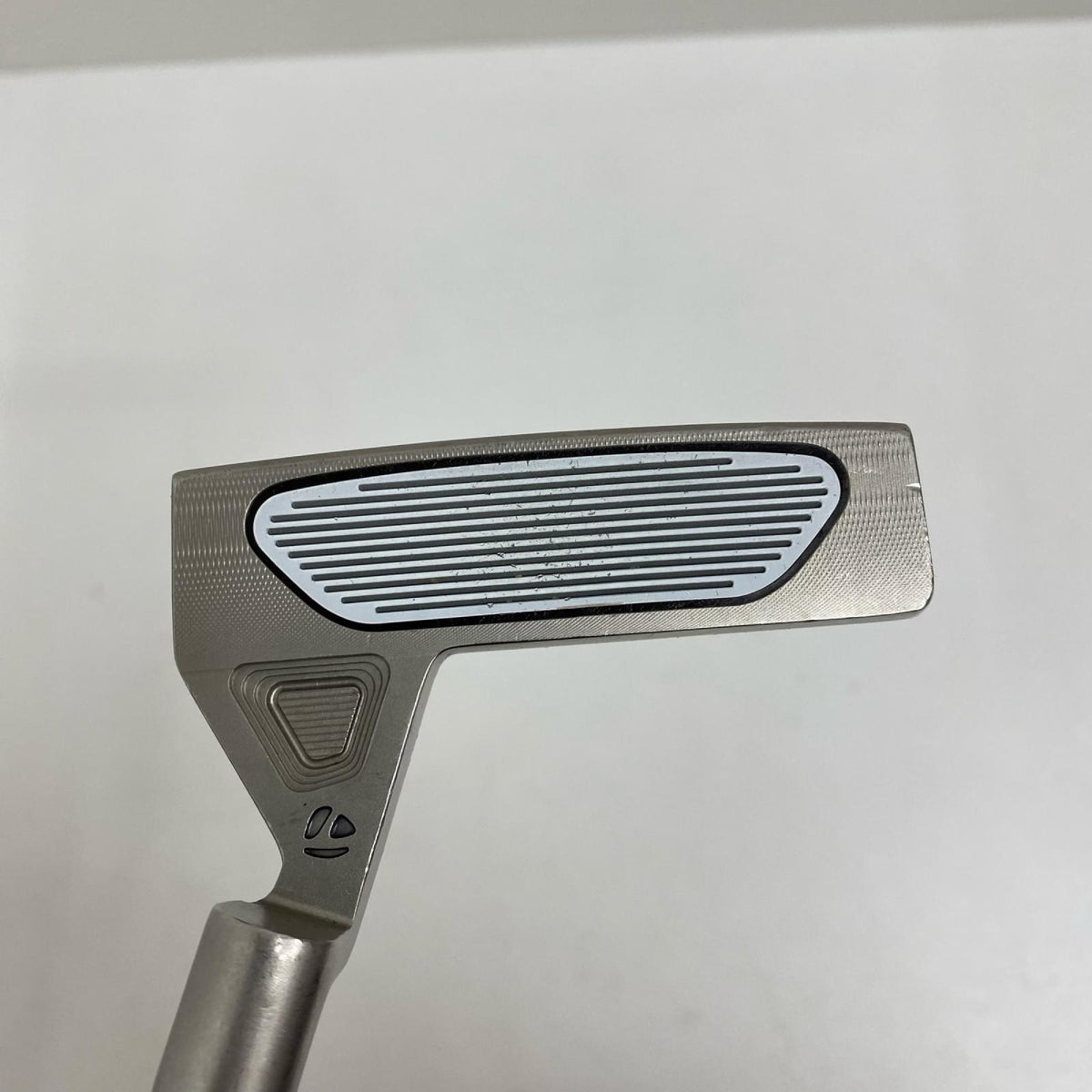 【ゴルフ用品】 TaylorMade | テーラーメイド TaylorMade パター TP COLLECTION BANDON TM1(2021) ﾍｯﾄﾞｶﾊﾞｰ付属(ﾀﾞﾒｰｼﾞ) 約33ｲﾝﾁ【加古川店】