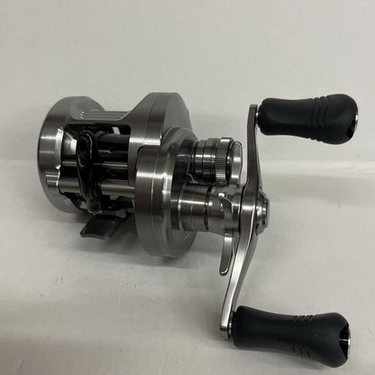 【フィッシング/釣り/釣具/リール】 【ベイトリール/左ハンドル】SHIMANO | シマノ 20カルカッタコンクエストDC 101HG【加古川店】