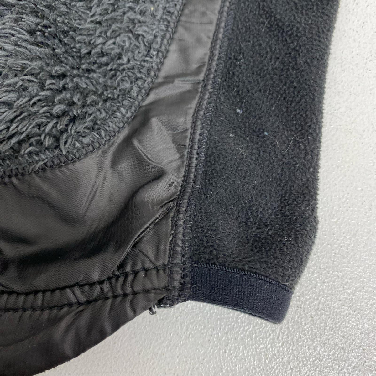 ウェア(ゴルフ) 461386JP ﾌﾘｰｽｼﾞｬｹｯﾄ ブランド名:OAKLEY ｻｲｽﾞ:L 着用感あり【加古川店】