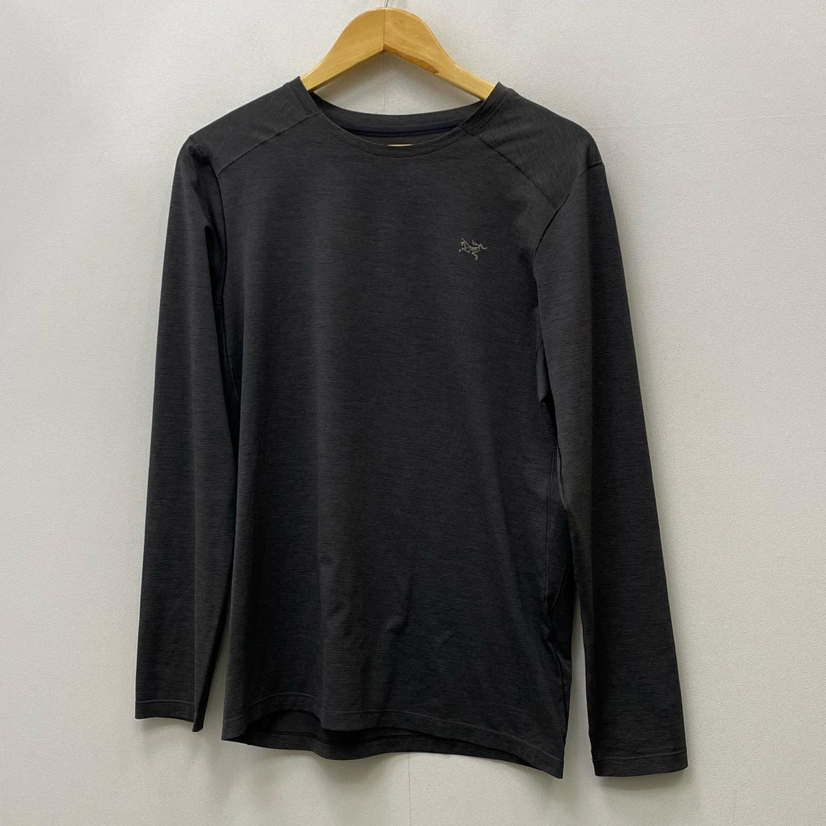 ARC'TERYX | アークテリクス Cormac Crew LS Tee 長袖Ｔシャツ X000007665 グレー サイズ：S【加古川店】