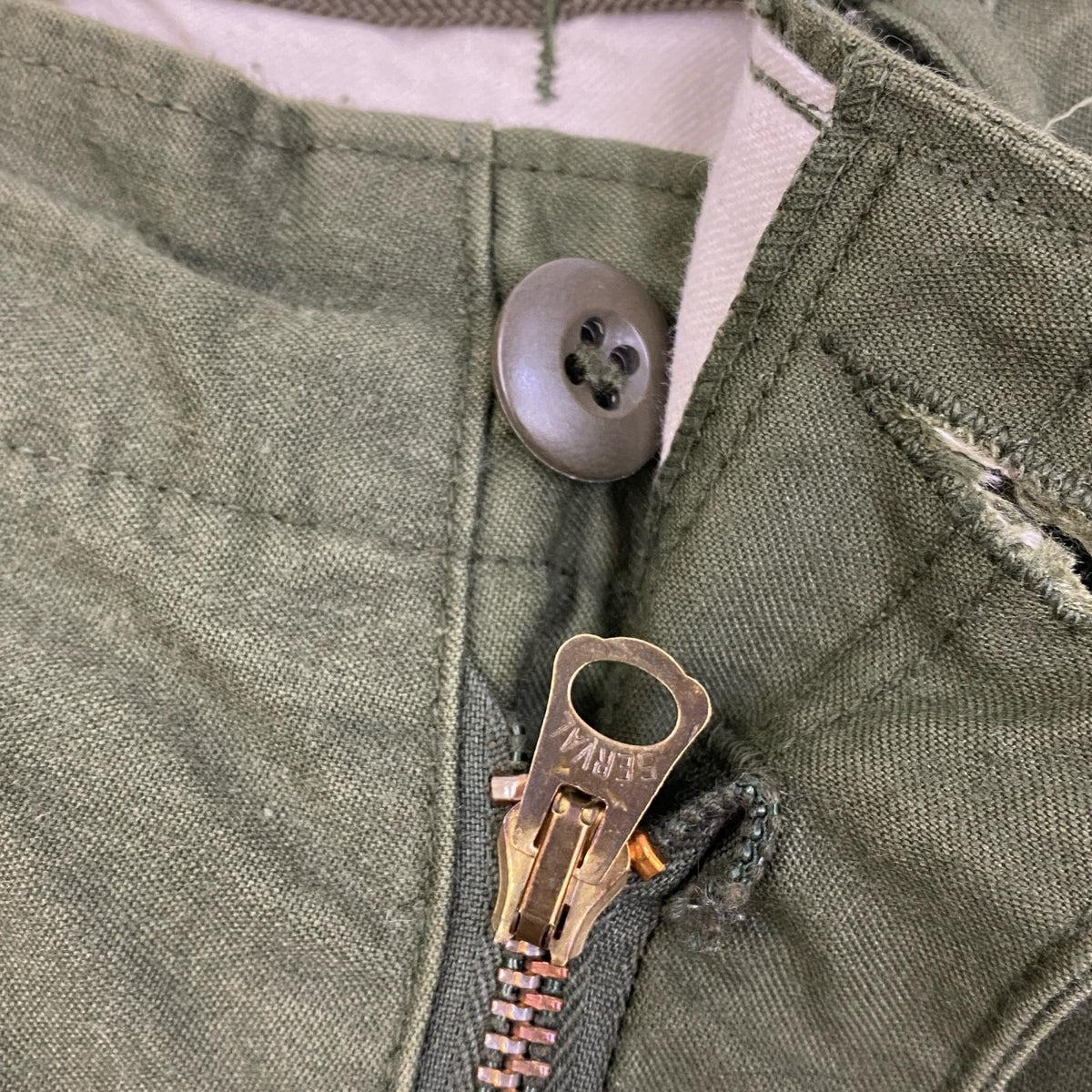 MILITARY衣料 | ミリタリーイリョウ u.s army:M-65 FIELD パンツ dsa100-74-c-1106 カーキ【加古川店】
