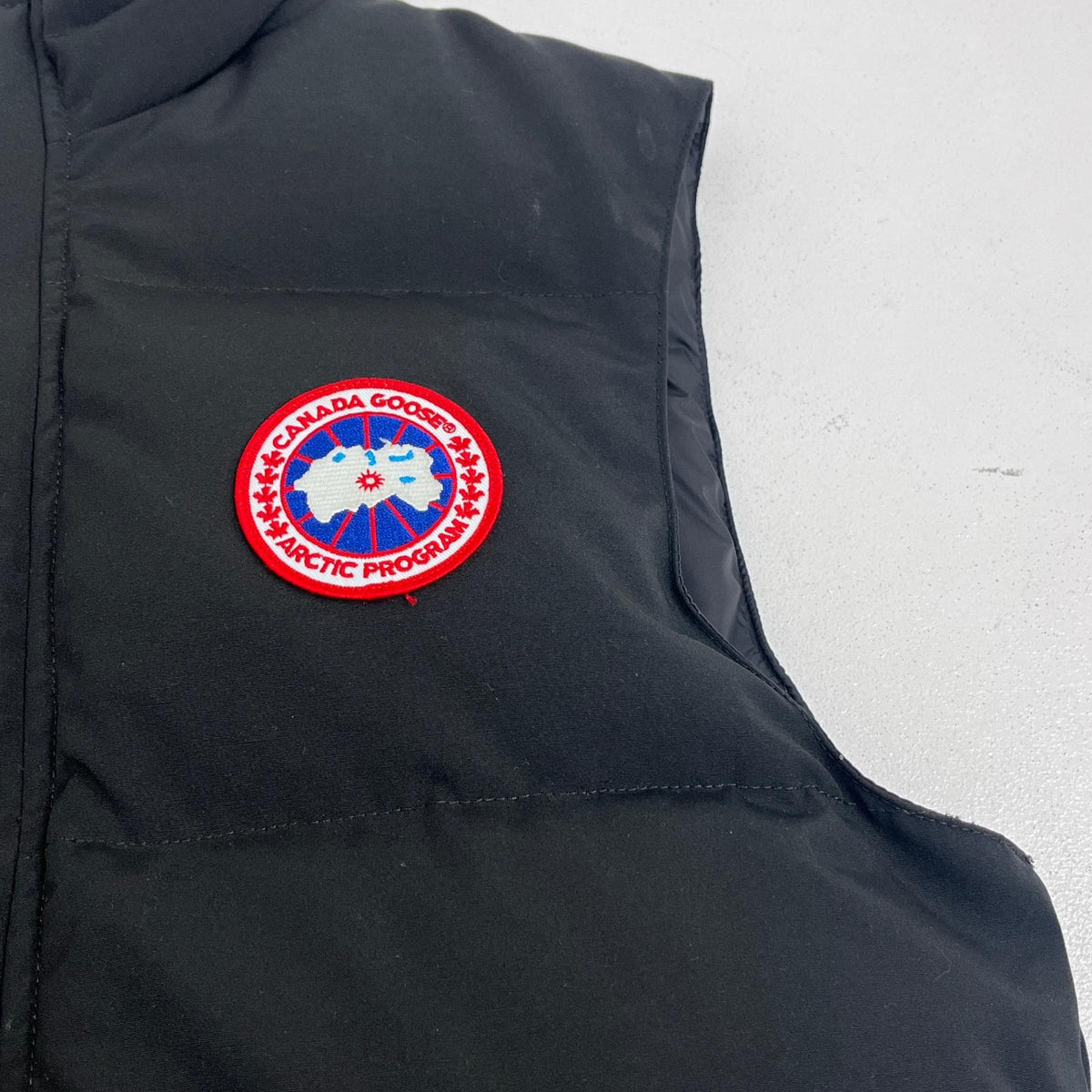 CANADA GOOSE | カナダグース GARSON VEST ダウンベスト 4151M ブラック サイズ：M【加古川店】