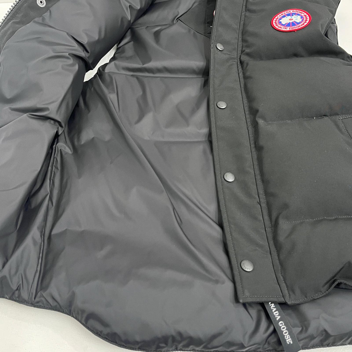 CANADA GOOSE | カナダグース GARSON VEST ダウンベスト 4151M ブラック サイズ：M【加古川店】