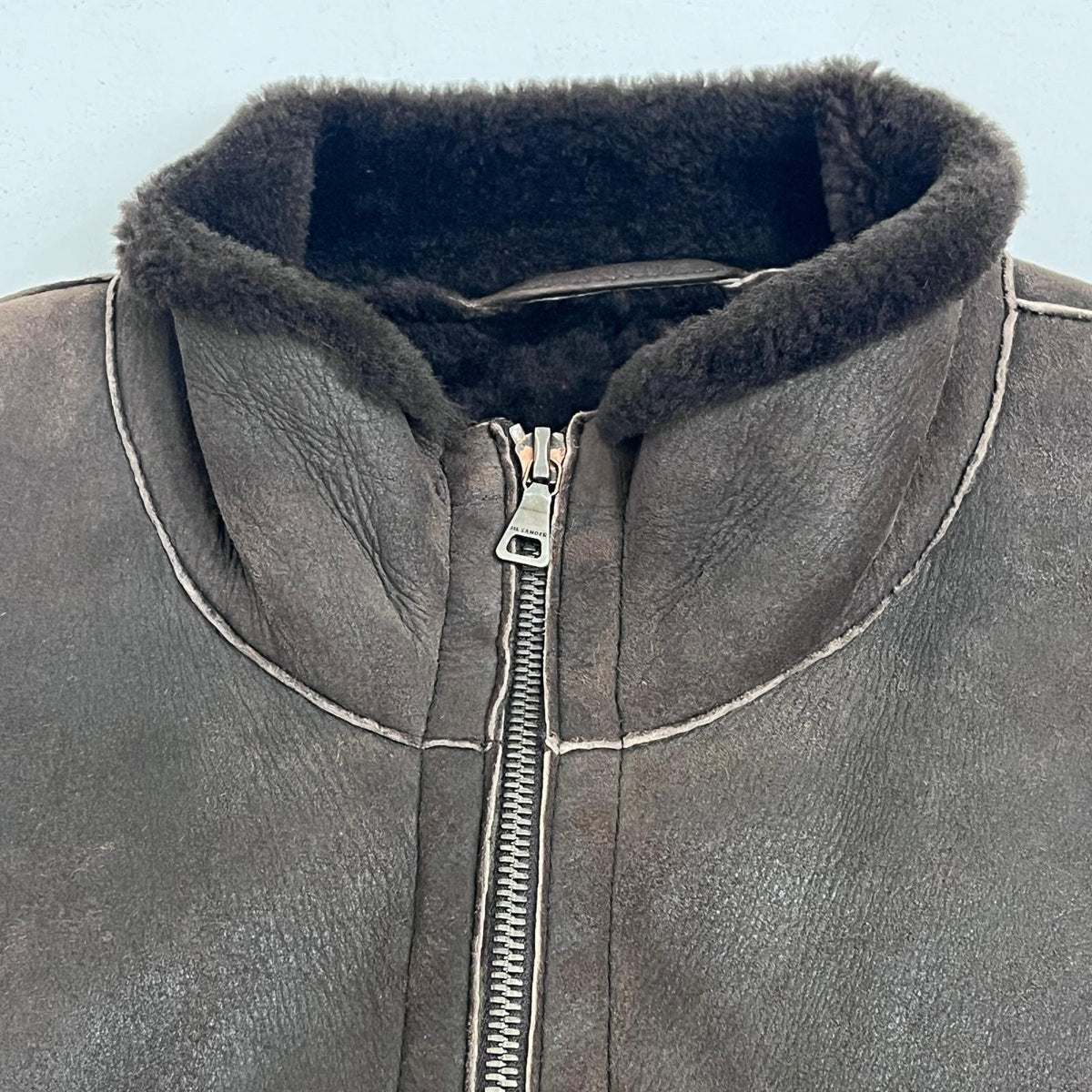 JIL SANDER | ジルサンダー STAND NECK MOUTON VEST ベスト ブラウン サイズ：50【加古川店】