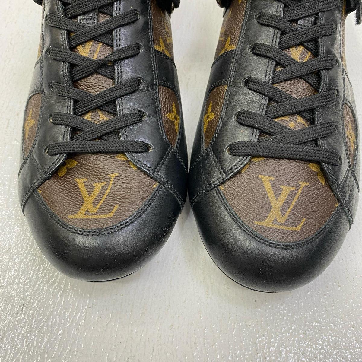 LOUIS VUITTON | ルイ・ヴィトン ローブ トロッター スニーカー 26.5cm【加古川店】