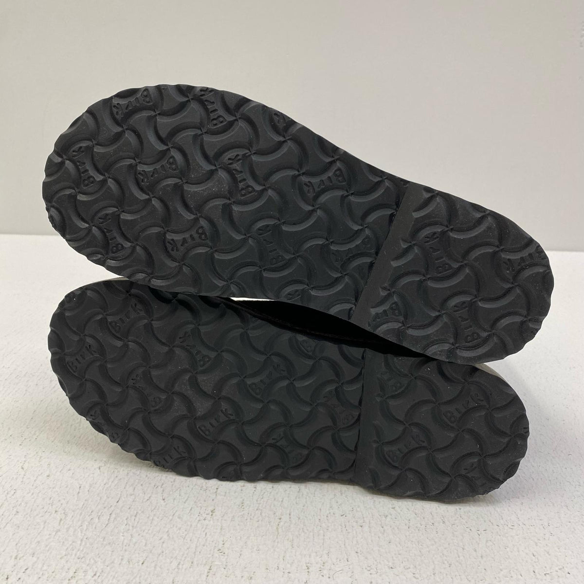 BIRKENSTOCK | ビルケンシュトック Uppsala Zip Shearling ブーツ 1030242 ブラック【加古川店】