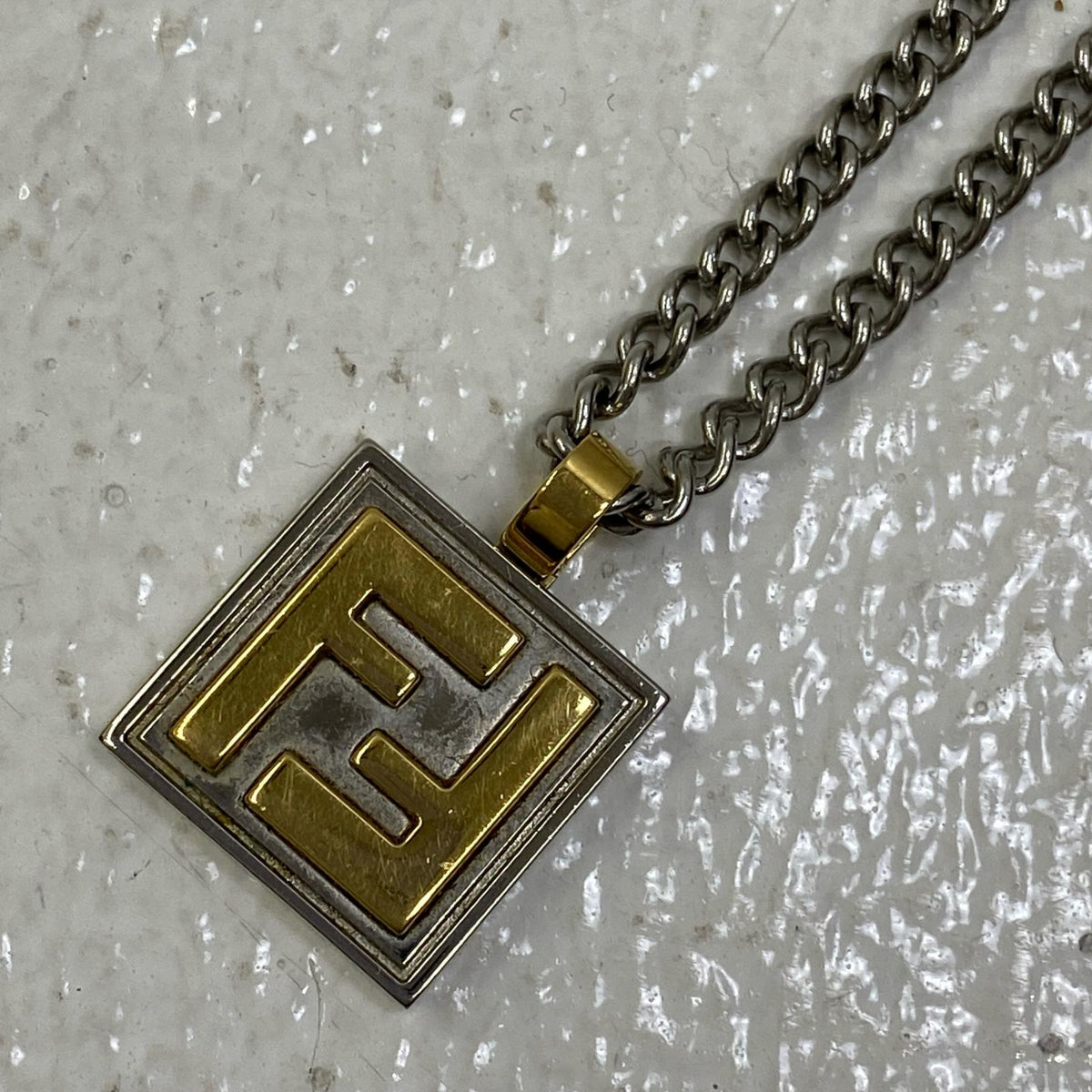 FENDI | フェンディ FFロゴ ｽｸｴｱチャーム ネックレス シルバー【加古川店】