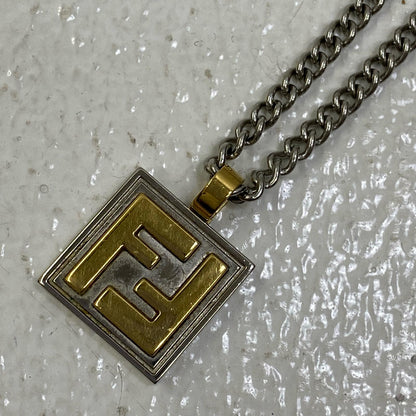 FENDI | フェンディ FFロゴ ｽｸｴｱチャーム ネックレス シルバー【加古川店】