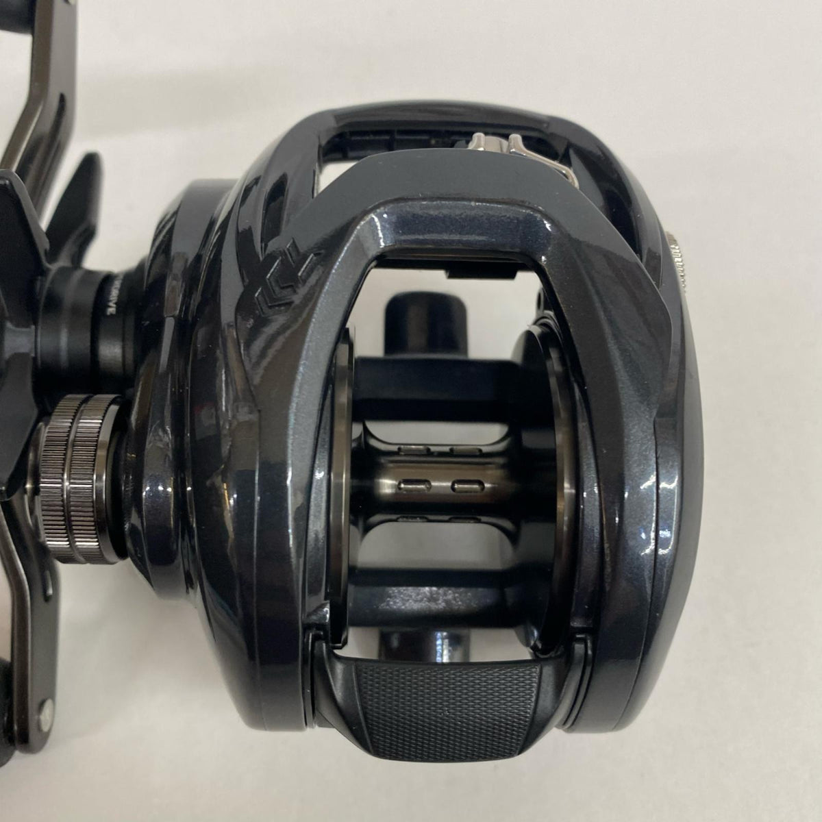 【フィッシング/釣り/釣具/リール】 【ベイトリール/左ハンドル】Daiwa | ダイワ 21タトゥーラTW 300XHL【加古川店】