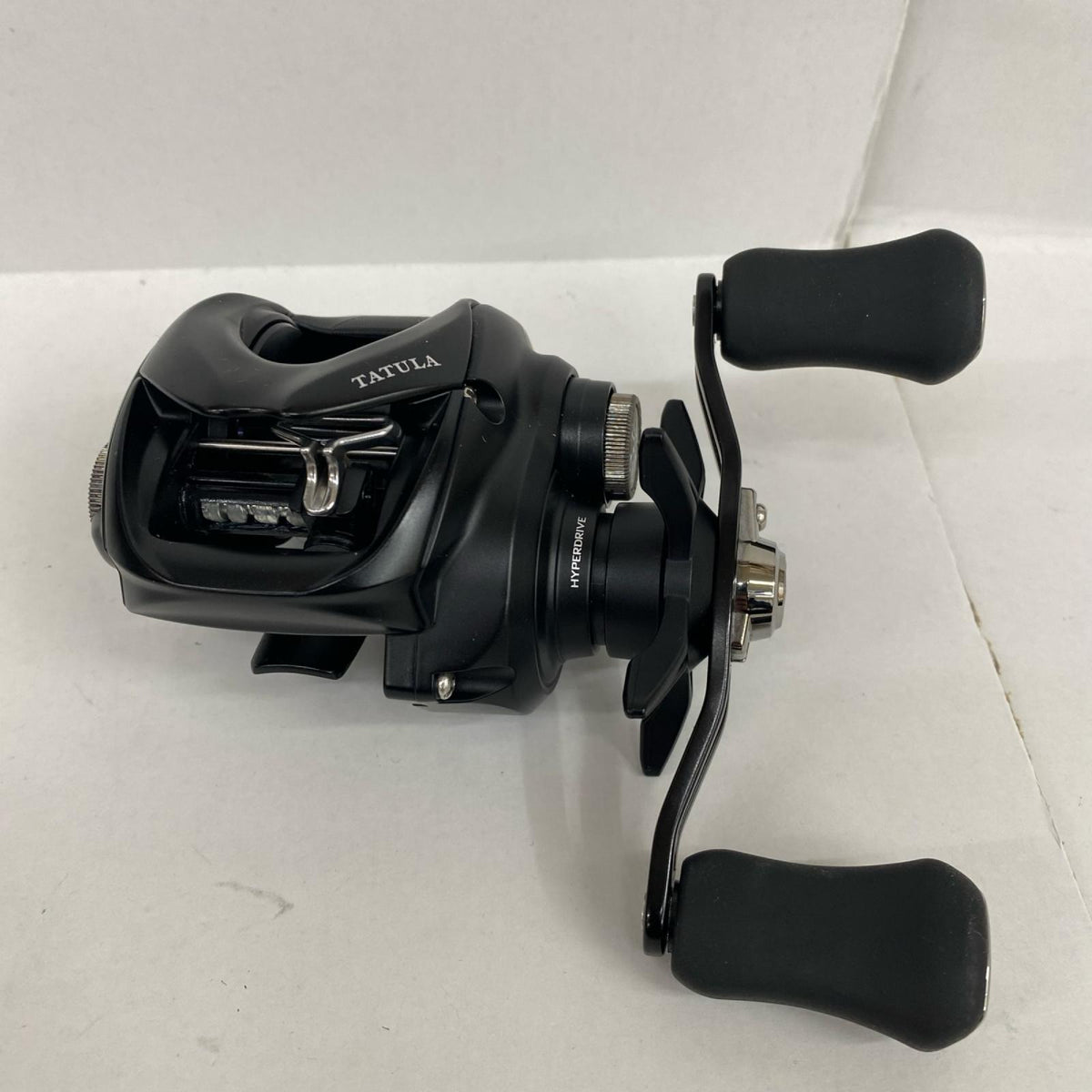 【フィッシング/釣り/釣具/リール】 【ベイトリール/左ハンドル】Daiwa | ダイワ 24タトゥーラTW 100HL【加古川店】