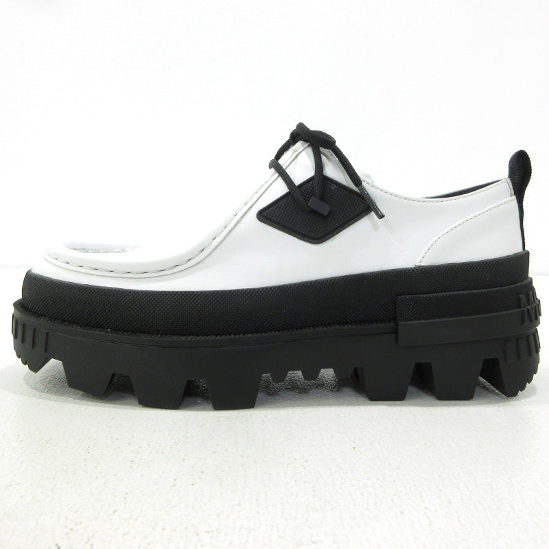 MONCLER | モンクレール MON LOAFERS SHOES WALLABEE その他靴 ホワイト【三重本店】