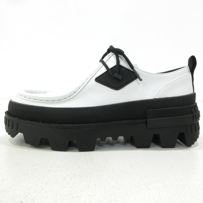 MONCLER | モンクレール MON LOAFERS SHOES WALLABEE その他靴 ホワイト【三重本店】