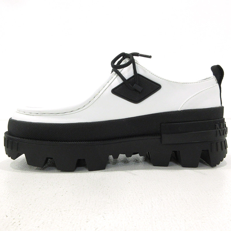 MONCLER | モンクレール MON LOAFERS SHOES WALLABEE その他靴 ホワイト【三重本店】